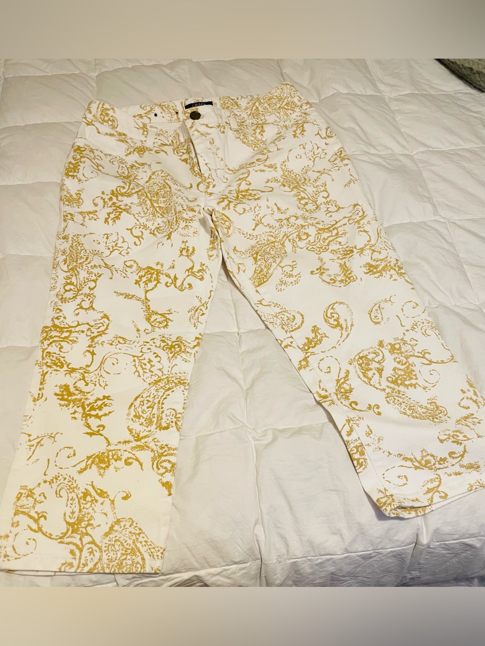 Chaps White Jeans Crop Pant awith Gold Scroll Print